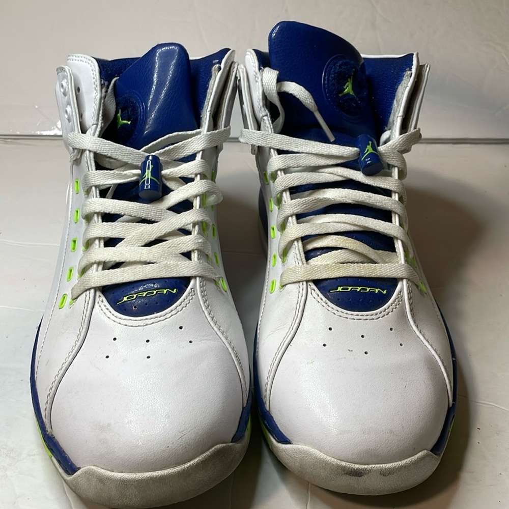 Air Jordan white ghost green with blue size 11